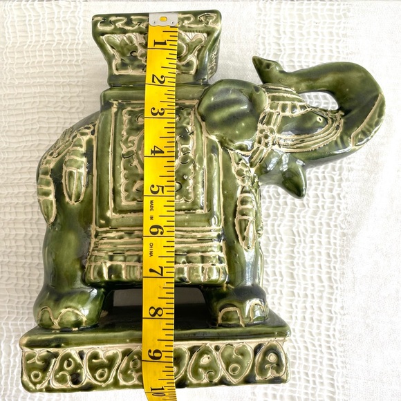 1960s Chinese Elephant Garden Seat Ceramic Sculpture, green 10” - Picture 8 of 12